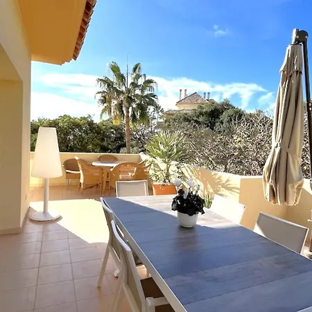 Penthouse Duplex 3 Chambres, Vue A Elviria Apartment Marbella